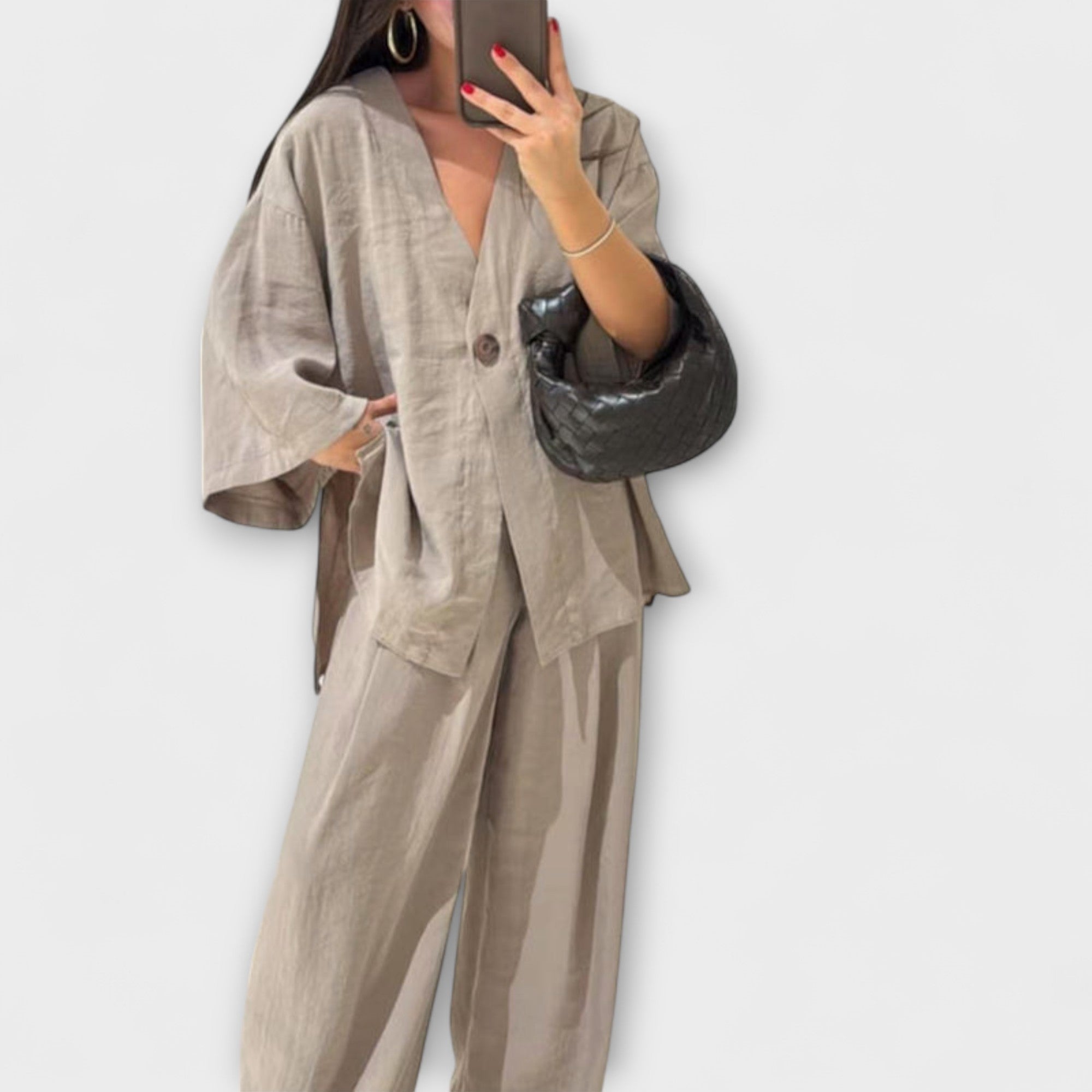 Aurora - Entspanntes V-Ausschnitt Top mit passender Hose