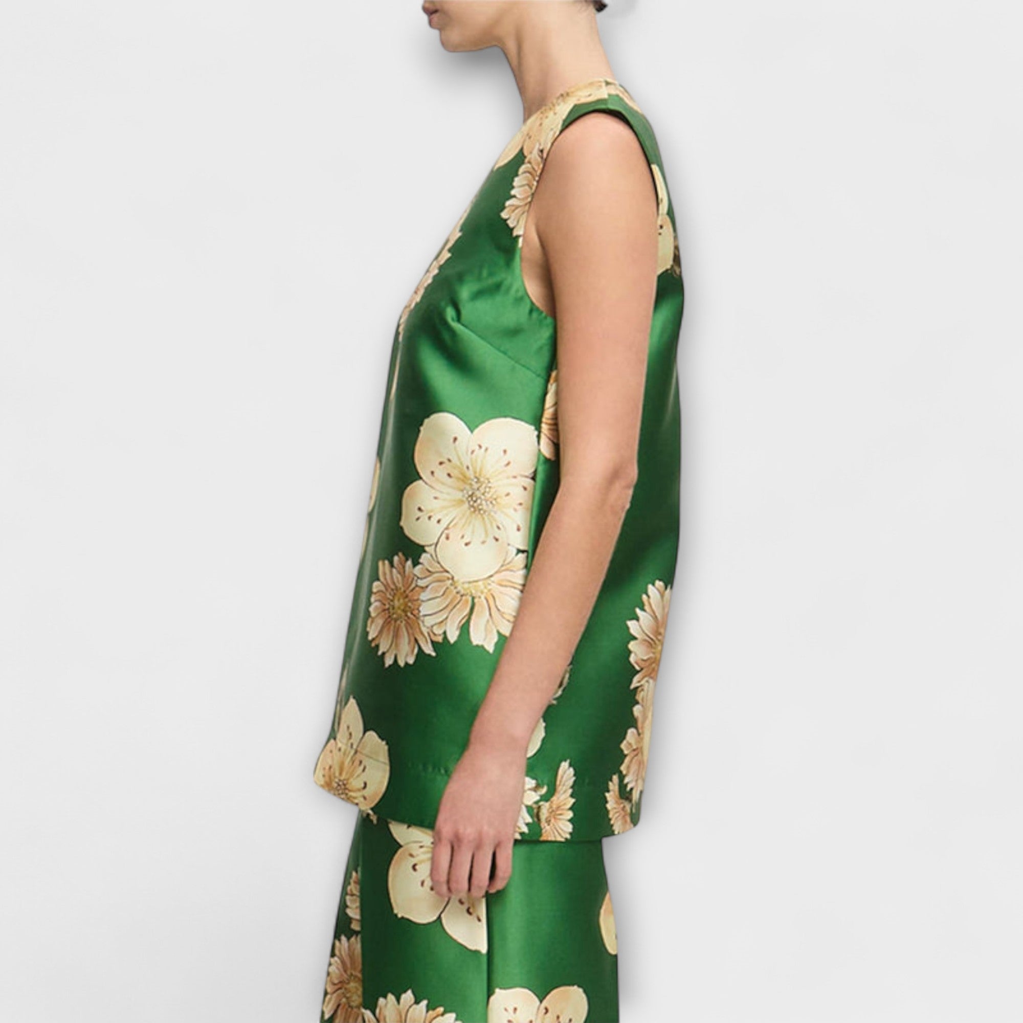 Clea - Ärmelloses Hosenensemble in Salbeigrün