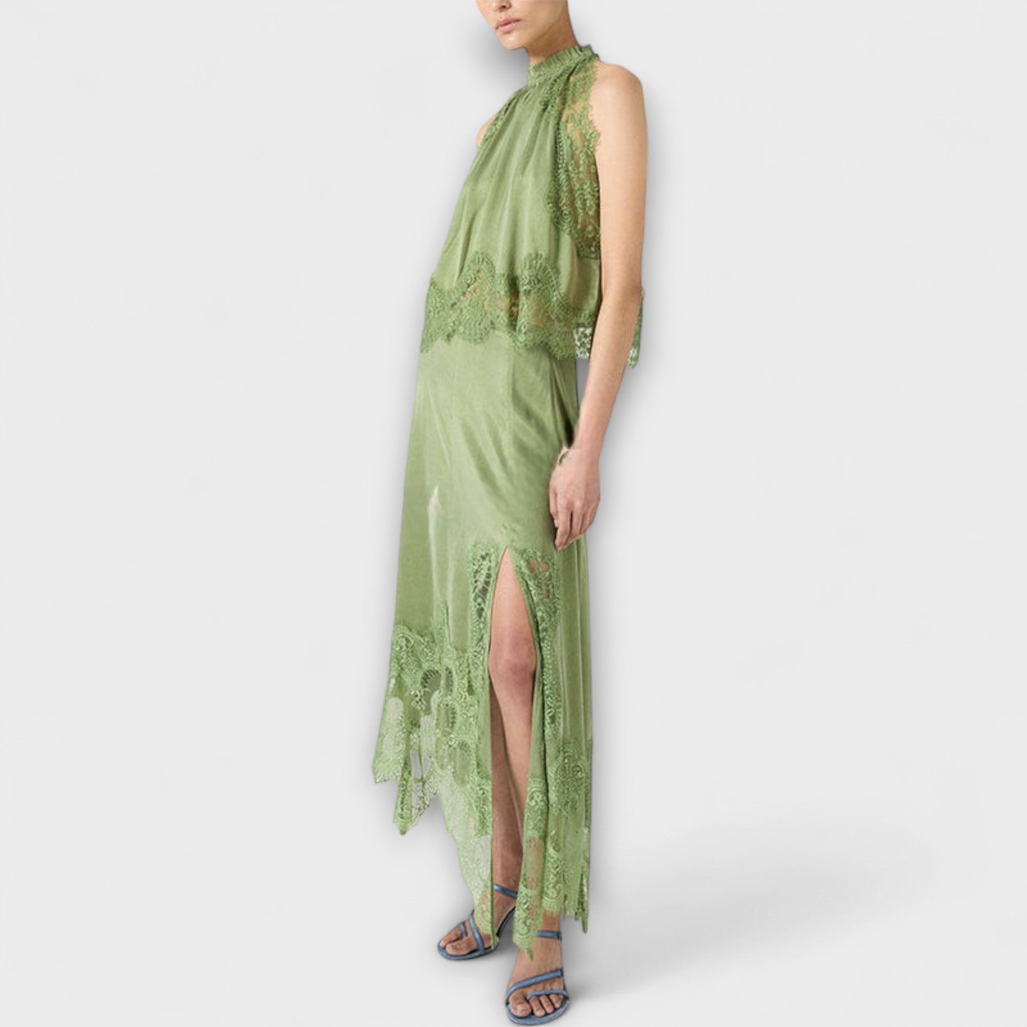 Kaia - Satinbluse mit Spitzenakzenten und plissiertem Ausschnitt im Set