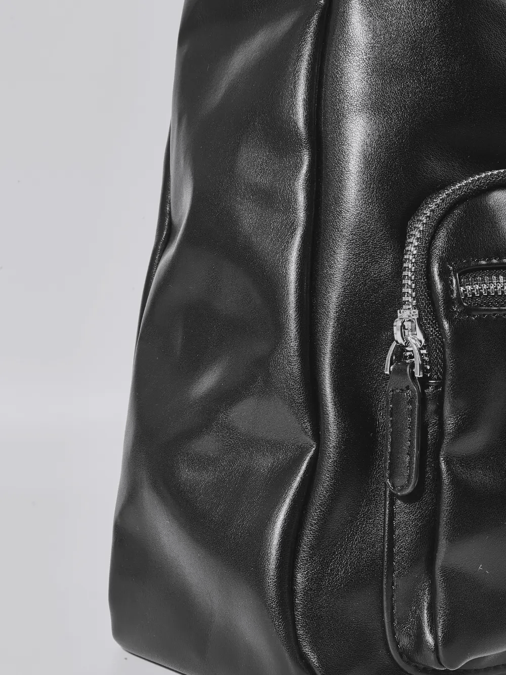 Claire Crossbody Bag