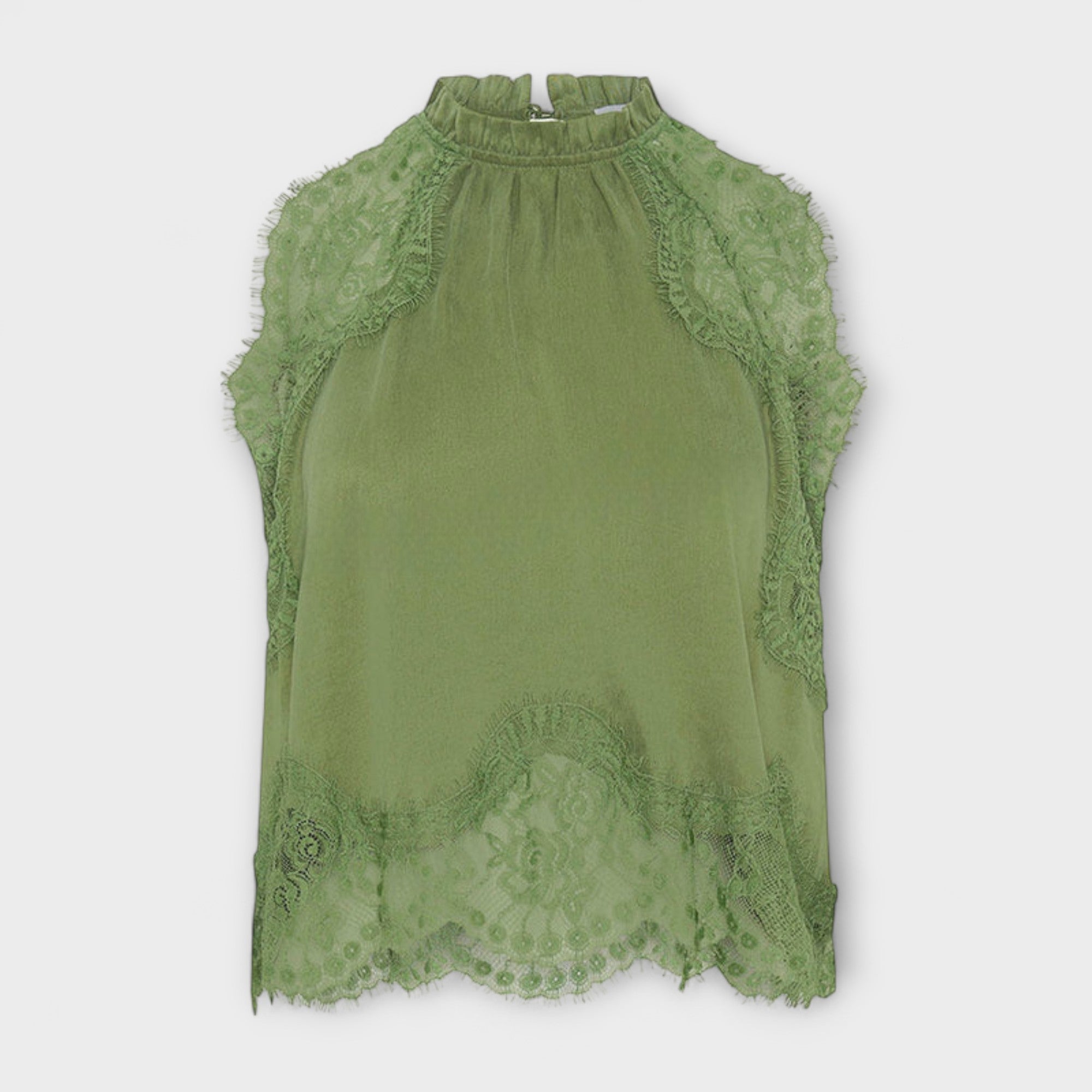 Kaia - Satinbluse mit Spitzenakzenten und plissiertem Ausschnitt im Set