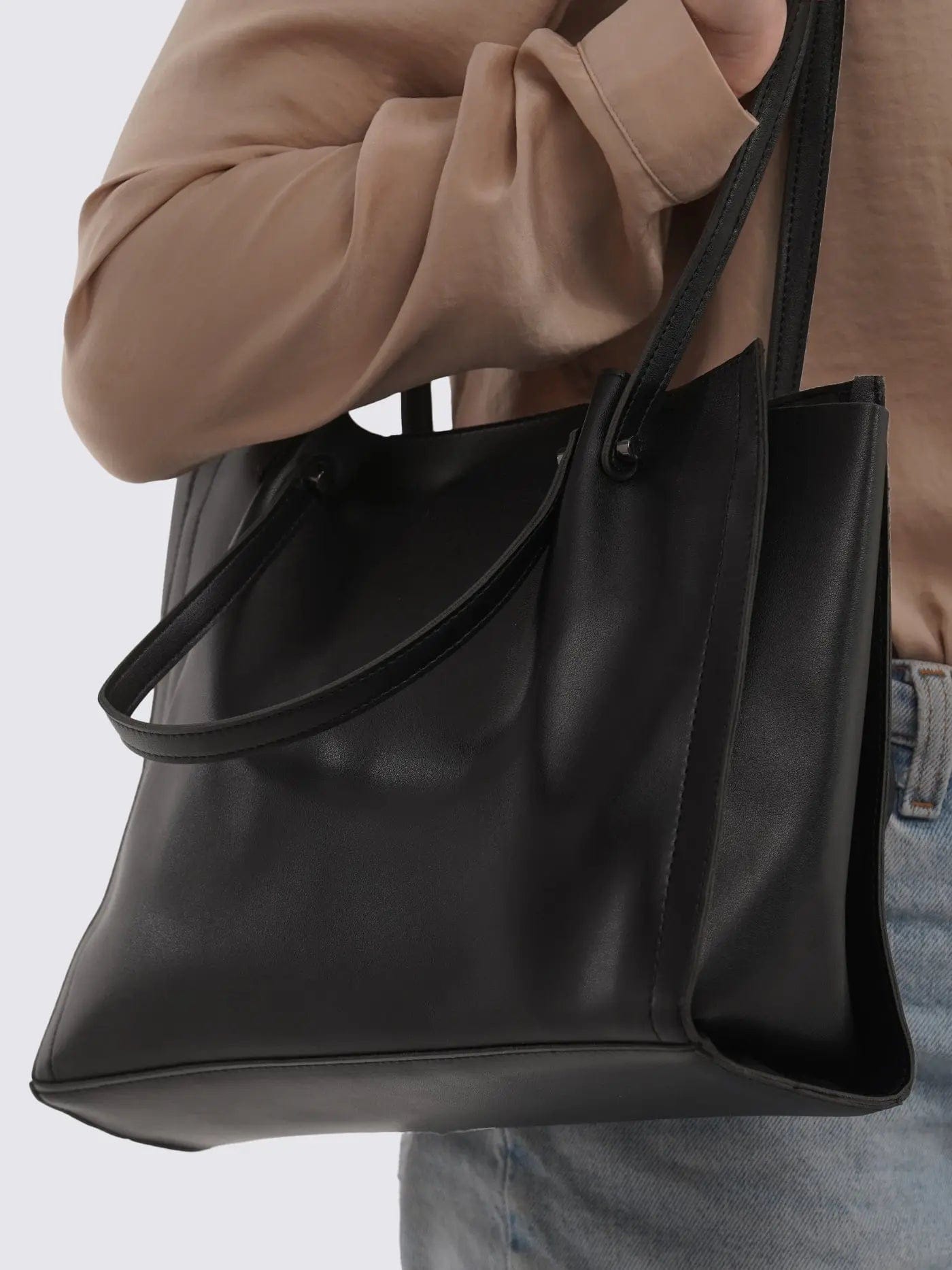 Paola All-Purpose Tote Bag
