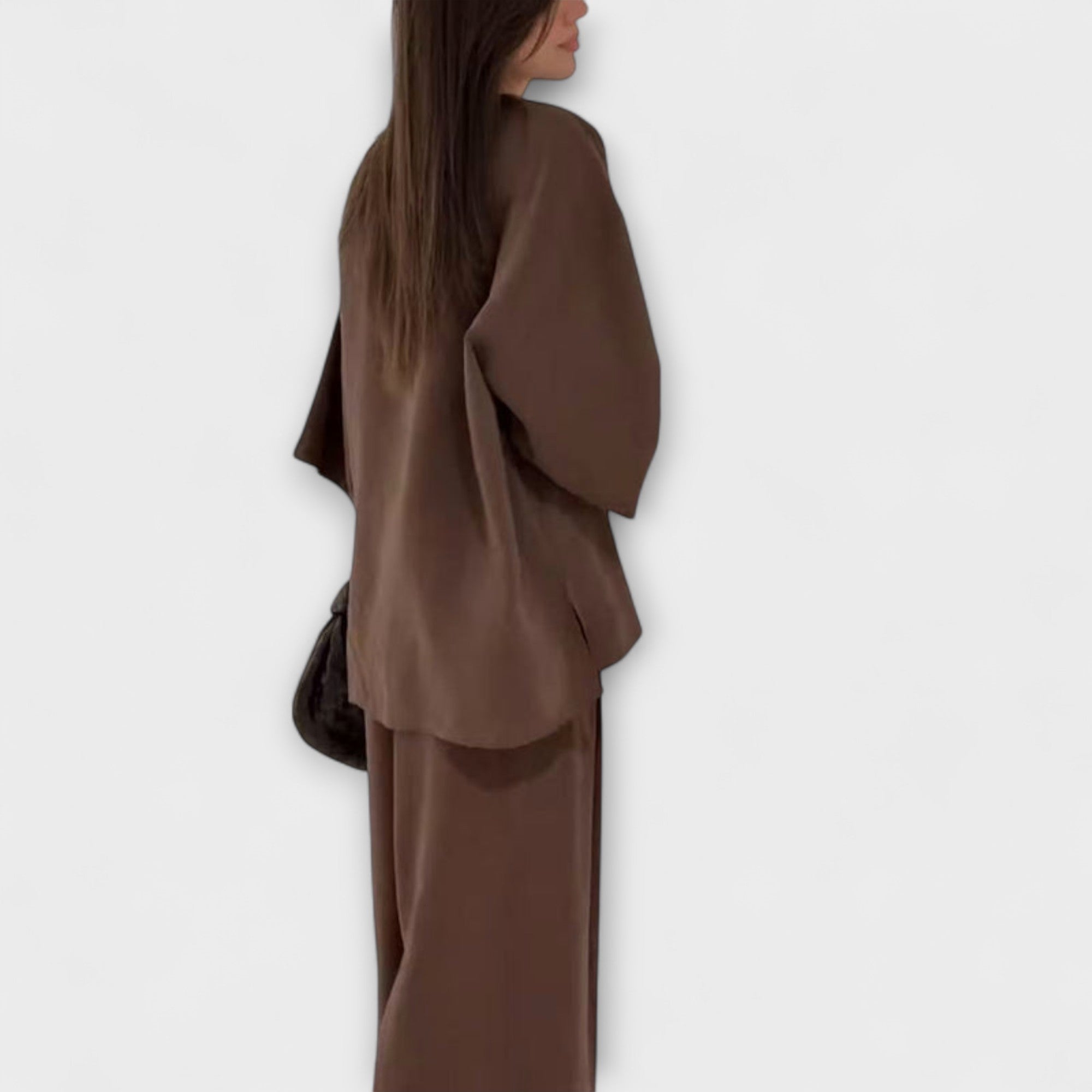 Aurora - Entspanntes V-Ausschnitt Top mit passender Hose