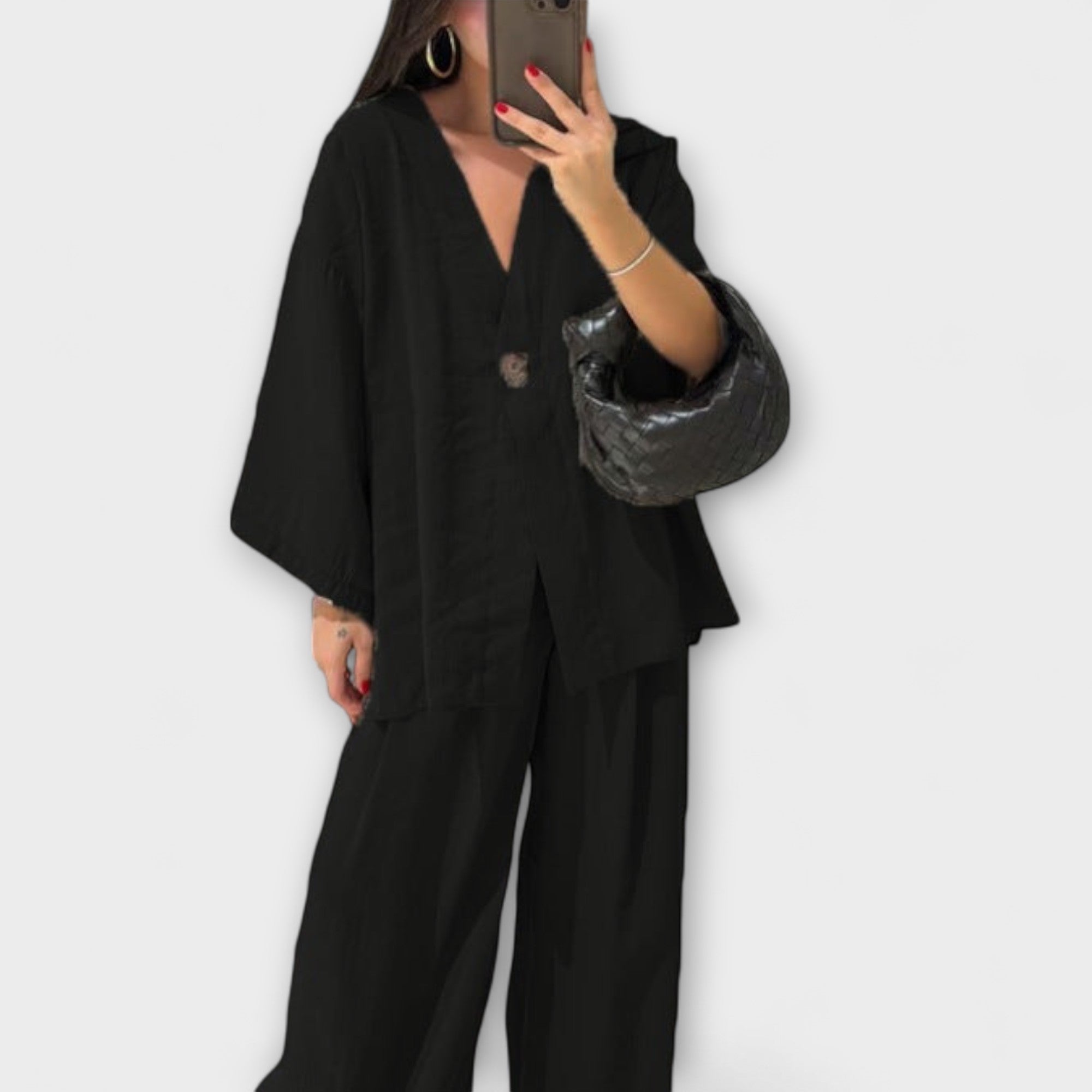 Aurora - Entspanntes V-Ausschnitt Top mit passender Hose