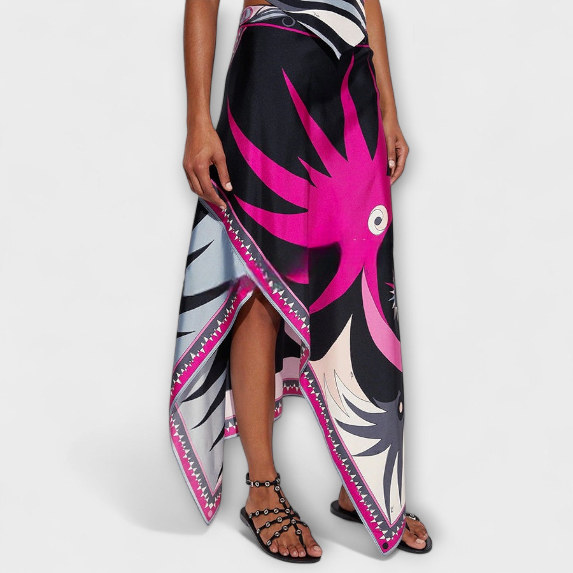 Everly - Set mit Neckholder-Top und asymmetrischem Midi-Rock