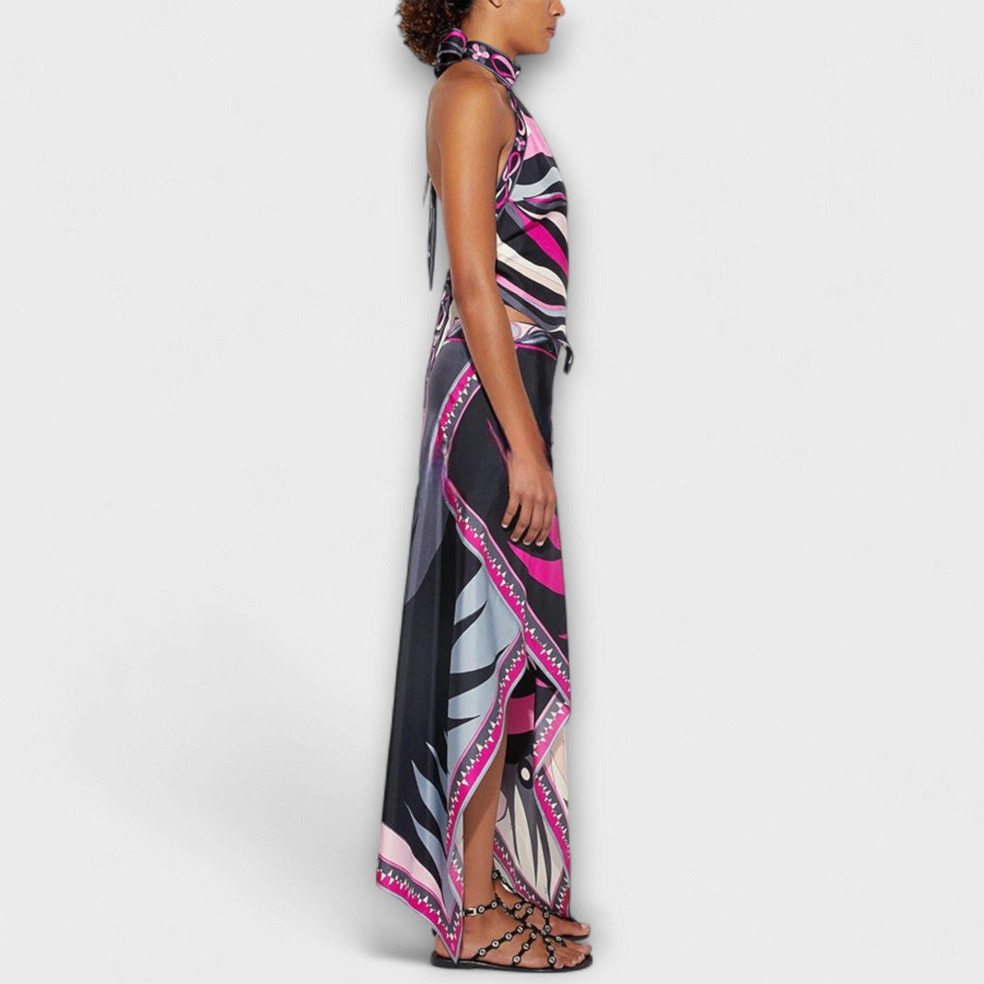 Everly - Set mit Neckholder-Top und asymmetrischem Midi-Rock